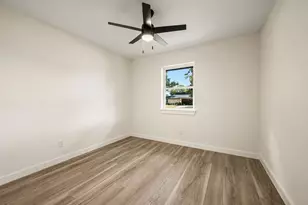 1003 Summit Cir, Carrollton, TX 75006 - Photo 16