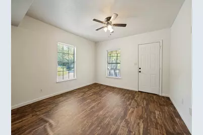 541 Denison Street, Gainesville, TX 76240 - Photo 4
