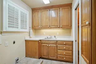 23 Oak Forrest Cir, Denton, TX 76210 - Photo 12