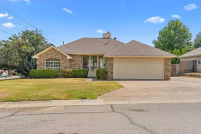 419 Strata Drive, Denton, TX 76201 - Photo 2
