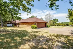 10100 Crestline Trail, Burleson, TX 76028 - Photo 28