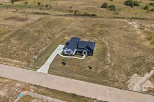 251 Marie Ln, Waxahachie, TX 75167 - Photo 32