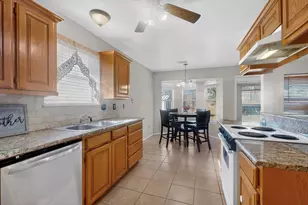 107 Catie Ln, Joshua, TX 76058 - Photo 10