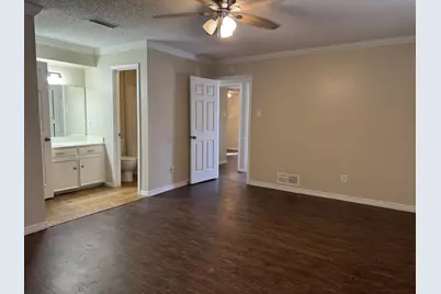 705 Kingsbridge Drive, Garland, TX 75040 - Photo 16