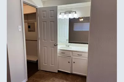 705 Kingsbridge Drive, Garland, TX 75040 - Photo 20