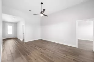 1021 Cedar St, Hutchins, TX 75141 - Photo 2
