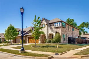 1029 Palo Oaks Dr, Burleson, TX 76028 - Photo 1