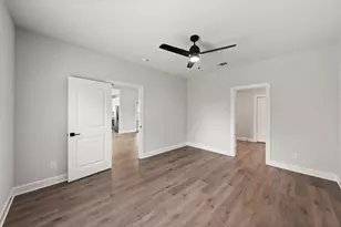 224 Live Oak Ln, Hutchins, TX 75141 - Photo 4