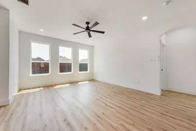 1704 Alton Way, Aubrey, TX 76227 - Photo 16