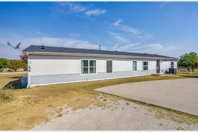 1212 Alliance Boulevard, Rhome, TX 76078 - Photo 28