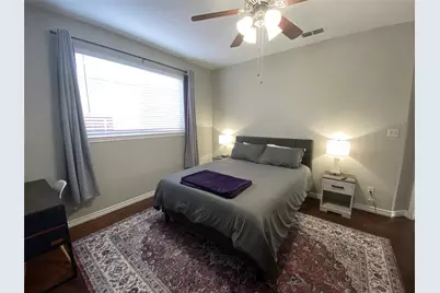2822 Livingston Avenue, Fort Worth, TX 76110 - Photo 2