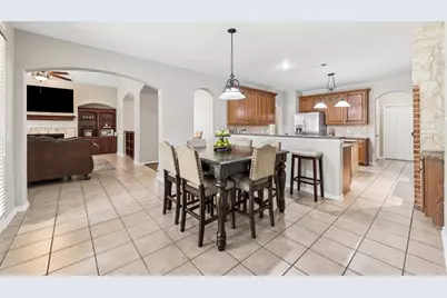 1301 Bramble Lane, Mansfield, TX 76063 - Photo 12