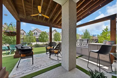 708 Prairie Falcon Drive, Arlington, TX 76005 - Photo 2