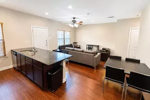 2410 S 2nd St, Waco, TX 76706 - Photo 8