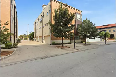 1114 S Adams Street, Fort Worth, TX 76104 - Photo 2