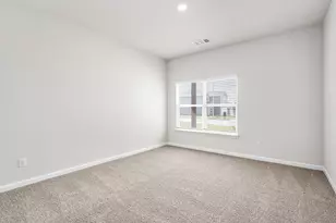 6344 Emerald Tree Ln, Dallas, TX 75241 - Photo 12