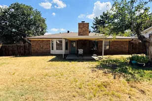 1402 Preston Trail Ct, Graham, TX 76450 - Photo 14