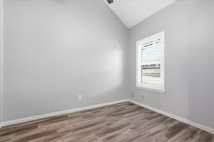 4311 Harvest Hill Rd, Carrollton, TX 75010 - Photo 6