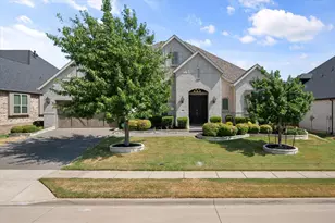 2802 Maverick Way, Celina, TX 75009 - Photo 2
