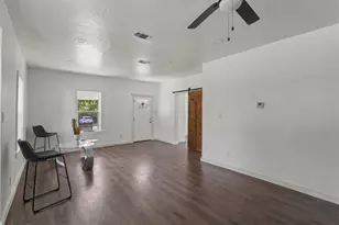 1212 Earl St, Commerce, TX 75428 - Photo 6