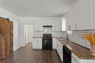 1212 Earl St, Commerce, TX 75428 - Photo 12