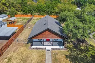 1212 Earl St, Commerce, TX 75428 - Photo 24