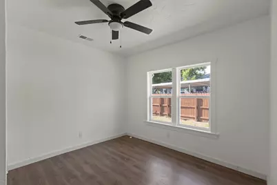 1212 Earl Street, Commerce, TX 75428 - Photo 14