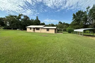 854 Co Rd 4228, Atlanta, TX 75551 - Photo 2