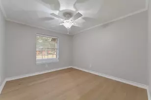 623 E Kempner St, Mabank, TX 75147 - Photo 14