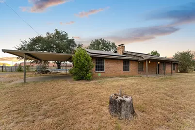 623 E Kempner Street, Mabank, TX 75147 - Photo 2