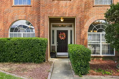 5203 Rio Court, Arlington, TX 76017 - Photo 2