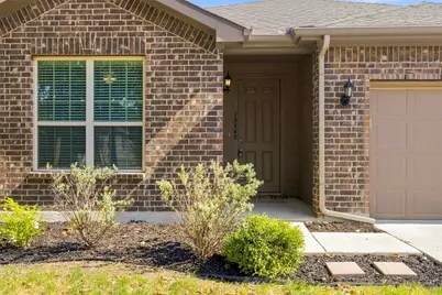 10545 Wild Meadow Way, Fort Worth, TX 76108 - Photo 4