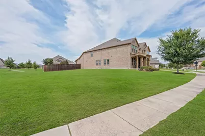 7505 River Park Drive, McKinney, TX 75071 - Photo 2