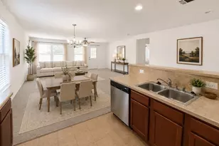 5704 Sapphire Pool Trail, Fort Worth, TX 76244 - Photo 2