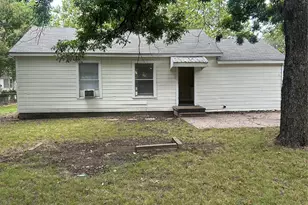 1615 N Highland Ave, Sherman, TX 75092 - Photo 4