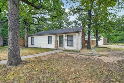 1629 Robinwood Drive, Fort Worth, TX 76111 - Photo 2