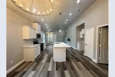 825 Edgar Street, Greenville, TX 75401 - Photo 6