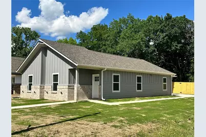 825 Edgar Street, Greenville, TX 75401 - Photo 1