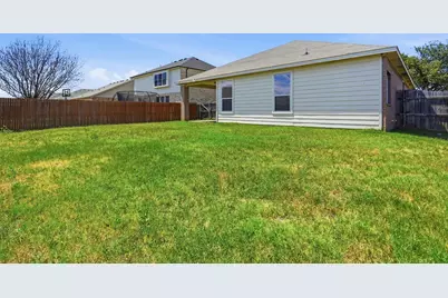 1113 Beaverwood Lane, Crowley, TX 76036 - Photo 28
