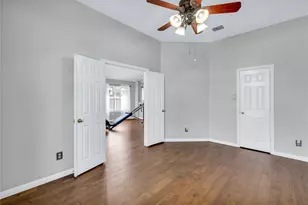 1065 Springhill Dr, Saginaw, TX 76179 - Photo 10