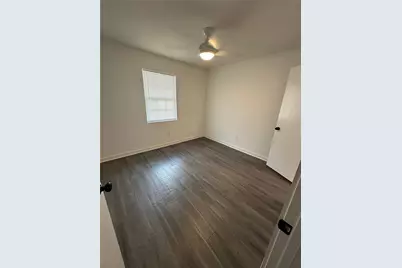 321 E 8th Street #206, Dallas, TX 75203 - Photo 4