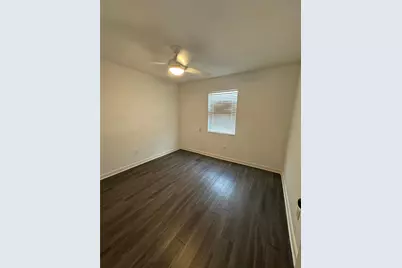 321 E 8th Street #206, Dallas, TX 75203 - Photo 6