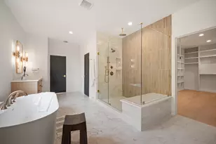 9011 Livenshire Dr, Dallas, TX 75238 - Photo 32