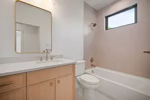 9011 Livenshire Dr, Dallas, TX 75238 - Photo 26