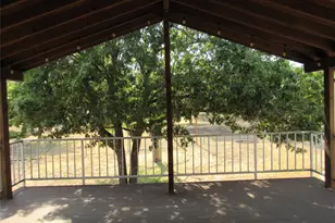 626 Friendly Oaks Dr, Bruceville, TX 76630 - Photo 14
