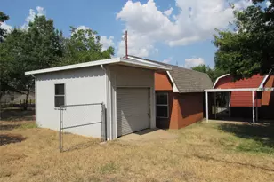 626 Friendly Oaks Dr, Bruceville, TX 76630 - Photo 22