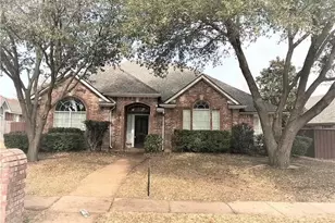 1425 Honey Locust Dr, Plano, TX 75023 - Photo 1