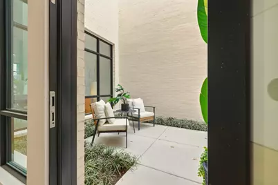 610 N Oak Cliff Boulevard #305, Dallas, TX 75208 - Photo 22