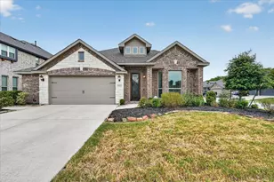 1941 Silverleaf Dr, Glenn Heights, TX 75154 - Photo 2