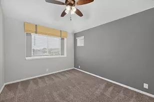 1941 Silverleaf Dr, Glenn Heights, TX 75154 - Photo 26